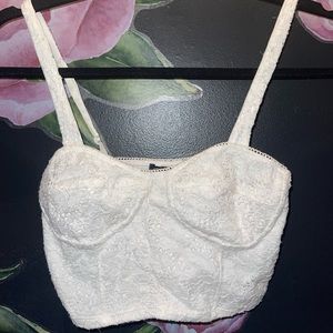 Crop top. Streetwear by urban planet